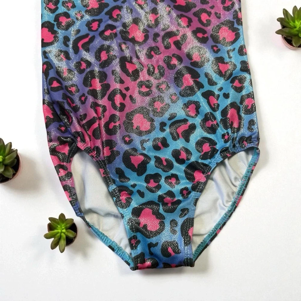 140 (child’s medium or 9-10) longsleeved leotard